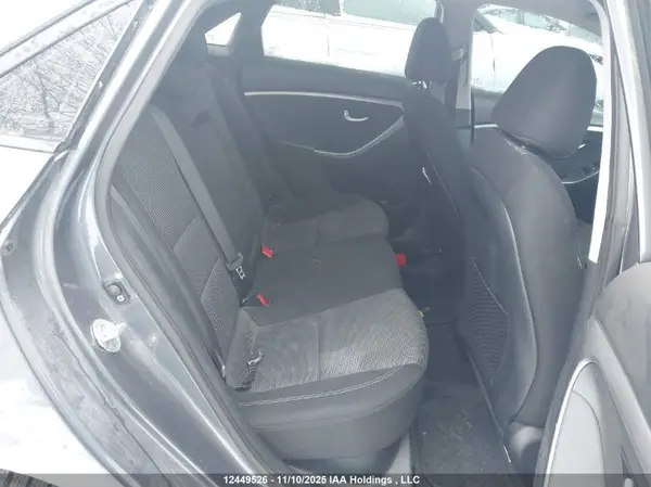 KMHD35LH2HU363178 2017 HYUNDAI ELANTRA - Image 8