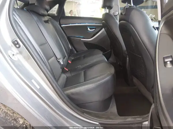 KMHD35LH2HU363634 2017 HYUNDAI ELANTRA - Image 8