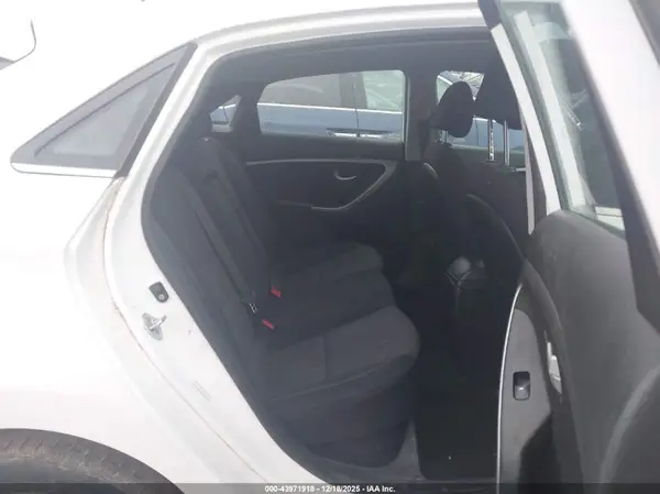 KMHD35LH2HU364248 2017 HYUNDAI ELANTRA - Image 8