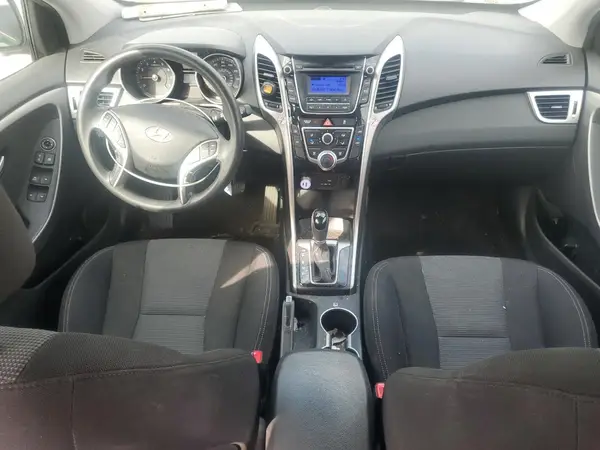 KMHD35LH2HU368400 2017 HYUNDAI ELANTRA - Image 8