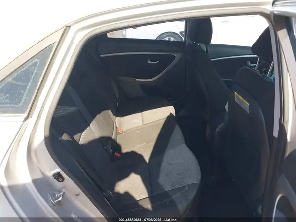 KMHD35LH2HU370860 2017 HYUNDAI ELANTRA - Image 8