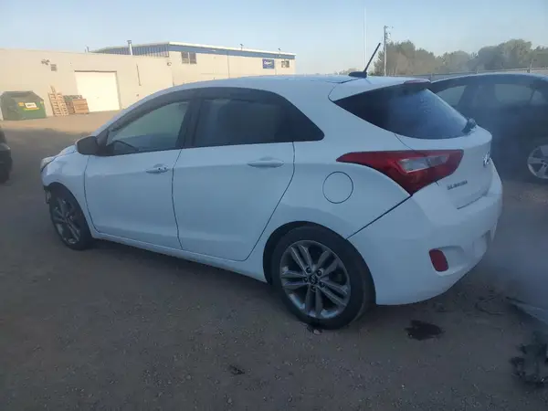 KMHD35LH2HU371944 2017 HYUNDAI ELANTRA - Image 2