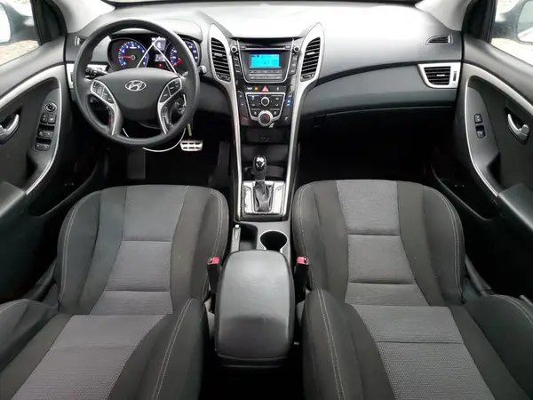 KMHD35LH2HU373886 2017 HYUNDAI ELANTRA - Image 8