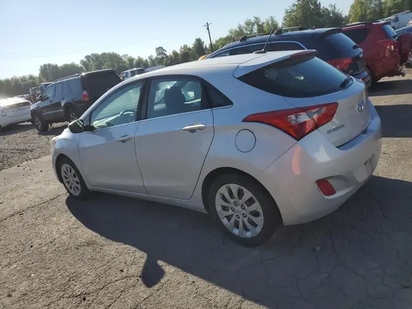 KMHD35LH2HU377078 2017 HYUNDAI ELANTRA - Image 2