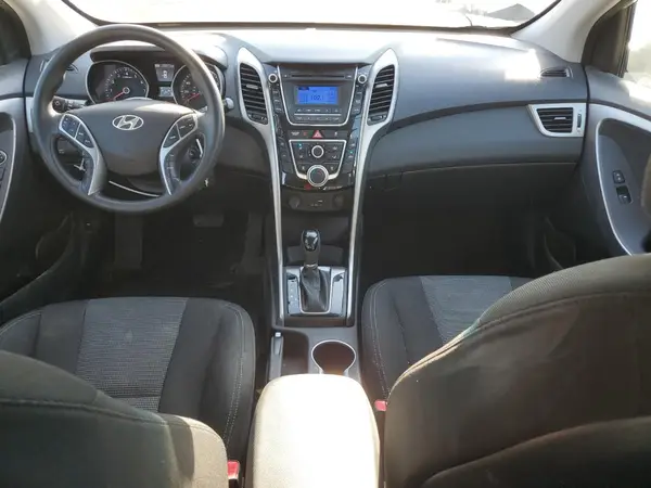KMHD35LH2HU377078 2017 HYUNDAI ELANTRA - Image 8