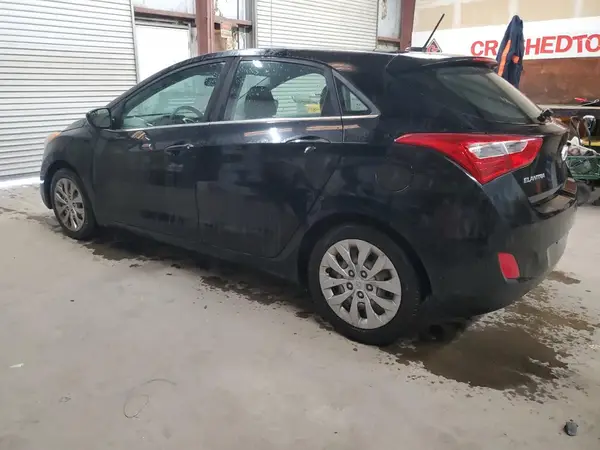 KMHD35LH2HU379283 2017 HYUNDAI ELANTRA - Image 2