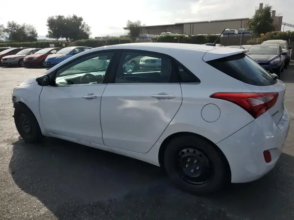 KMHD35LH2HU379459 2017 HYUNDAI ELANTRA - Image 2