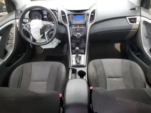 KMHD35LH2HU379641 2017 HYUNDAI ELANTRA - Image 8