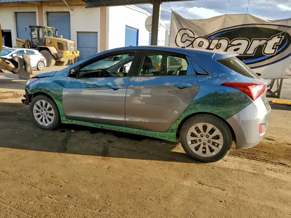 KMHD35LH2HU382250 2017 HYUNDAI ELANTRA - Image 2
