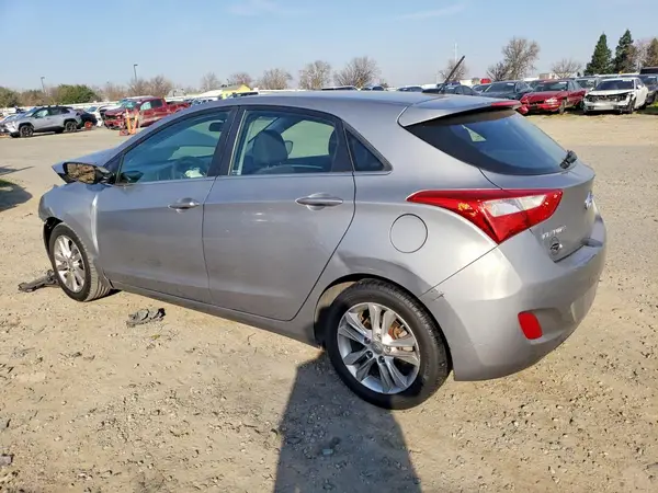 KMHD35LH3EU202687 2022 HYUNDAI ELANTRA - Image 2