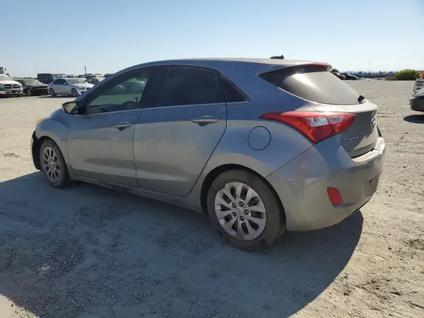 KMHD35LH3GU251553 2016 HYUNDAI ELANTRA - Image 2