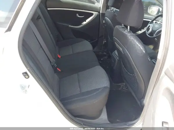 KMHD35LH3GU254968 2016 HYUNDAI ELANTRA - Image 8
