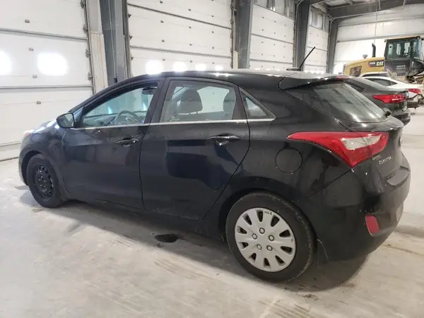 KMHD35LH3GU263850 2016 HYUNDAI ELANTRA - Image 2