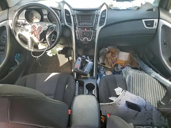 KMHD35LH3GU265386 2016 HYUNDAI ELANTRA - Image 8