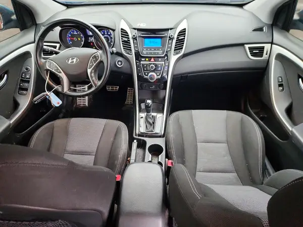 KMHD35LH3GU270572 2016 HYUNDAI ELANTRA - Image 8