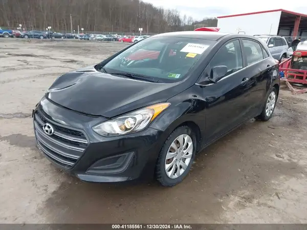 KMHD35LH3GU272418 2016 HYUNDAI ELANTRA - Image 2