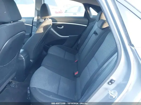 KMHD35LH3GU275657 2016 HYUNDAI ELANTRA - Image 8