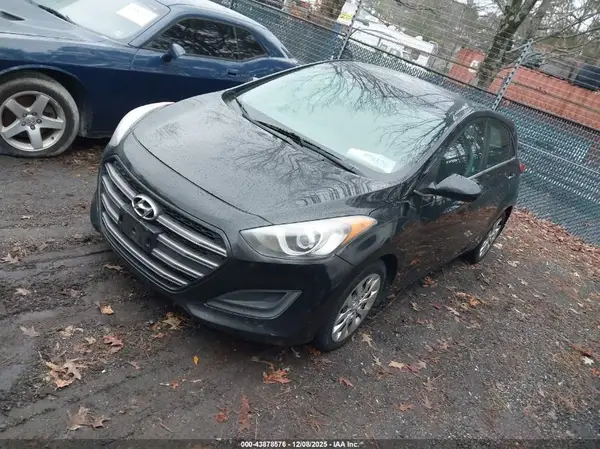 KMHD35LH3GU276761 2016 HYUNDAI ELANTRA - Image 2