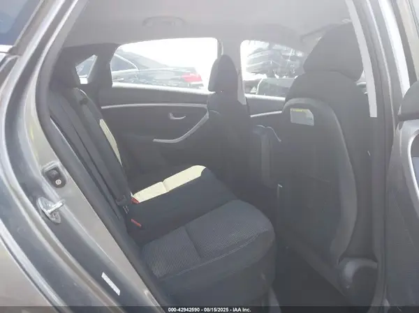 KMHD35LH3GU292894 2016 HYUNDAI ELANTRA - Image 8