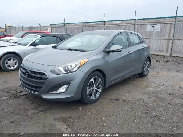 KMHD35LH3GU293091 2016 HYUNDAI ELANTRA - Image 2