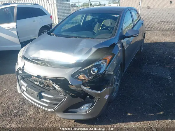 KMHD35LH3GU298422 2016 HYUNDAI ELANTRA - Image 2