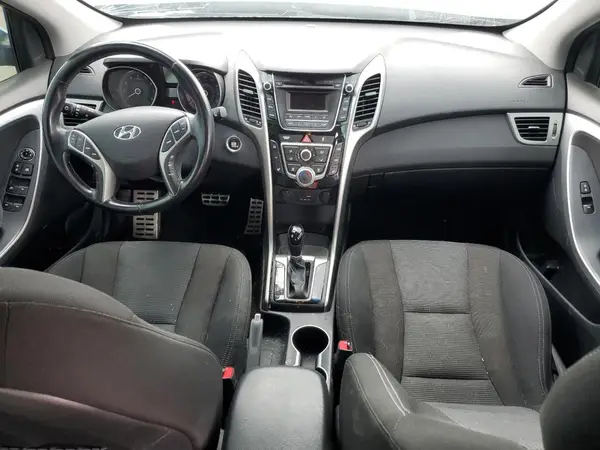 KMHD35LH3GU298565 2016 HYUNDAI ELANTRA - Image 8
