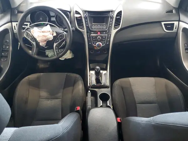 KMHD35LH3GU299862 2016 HYUNDAI ELANTRA - Image 8