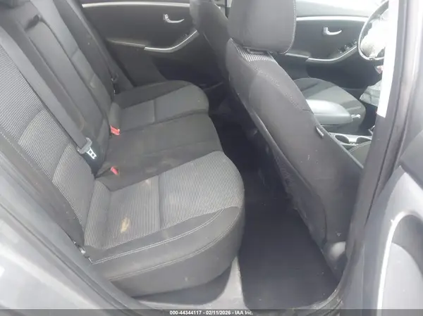 KMHD35LH3GU303571 2016 HYUNDAI ELANTRA - Image 8