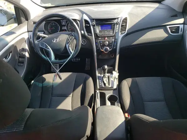 KMHD35LH3GU304168 2016 HYUNDAI ELANTRA - Image 8