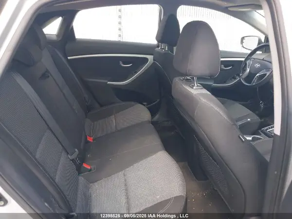 KMHD35LH3GU304171 2016 HYUNDAI ELANTRA - Image 8