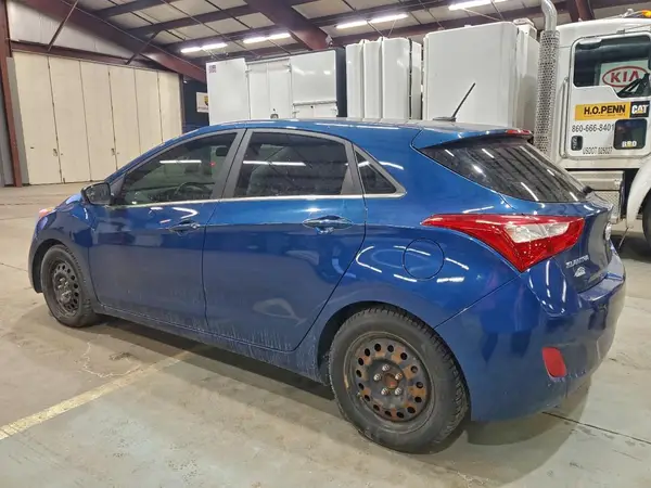 KMHD35LH3GU308754 2016 HYUNDAI ELANTRA - Image 2