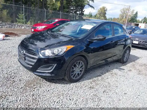 KMHD35LH3GU310424 2016 HYUNDAI ELANTRA - Image 2