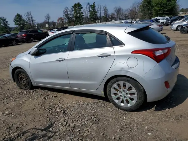 KMHD35LH3GU313906 2016 HYUNDAI ELANTRA - Image 2