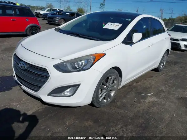 KMHD35LH3GU315350 2016 HYUNDAI ELANTRA - Image 2