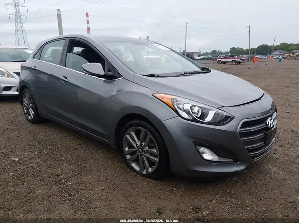 KMHD35LH3GU322539 2016 HYUNDAI ELANTRA - Image 1