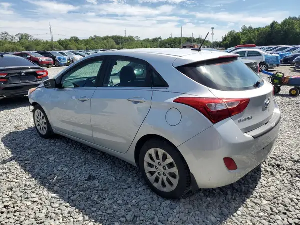 KMHD35LH3GU332228 2016 HYUNDAI ELANTRA - Image 2