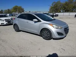 KMHD35LH3GU337719 2016 HYUNDAI ELANTRA