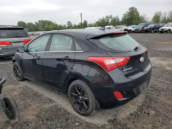 KMHD35LH3GU340961 2016 HYUNDAI ELANTRA - Image 2