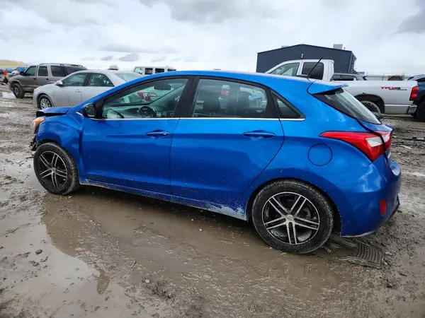 KMHD35LH3HU349063 2017 HYUNDAI ELANTRA - Image 2
