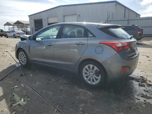 KMHD35LH3HU354229 2017 HYUNDAI ELANTRA - Image 2