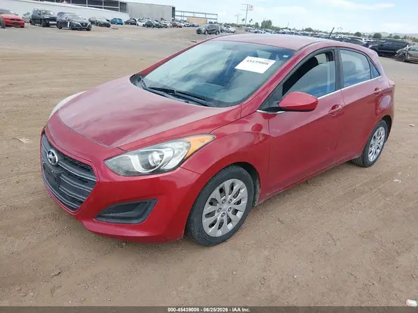 KMHD35LH3HU356613 2017 HYUNDAI ELANTRA - Image 2