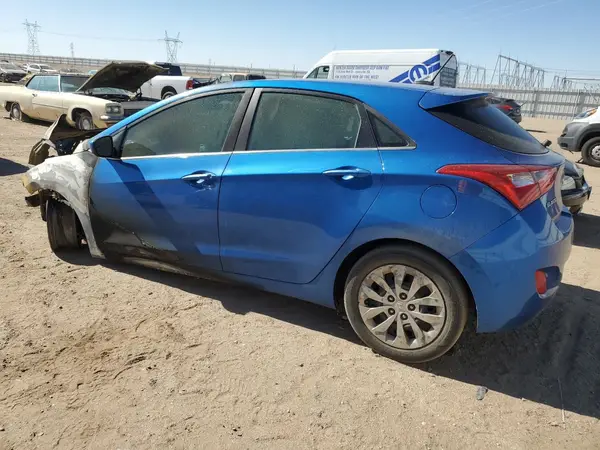KMHD35LH3HU358149 2017 HYUNDAI ELANTRA - Image 2