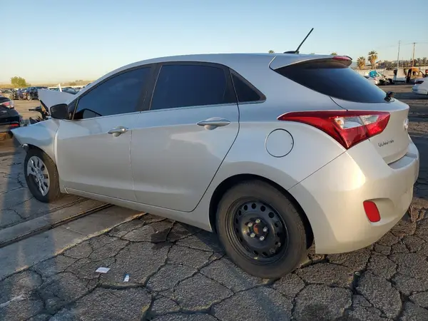 KMHD35LH3HU365554 2017 HYUNDAI ELANTRA - Image 2