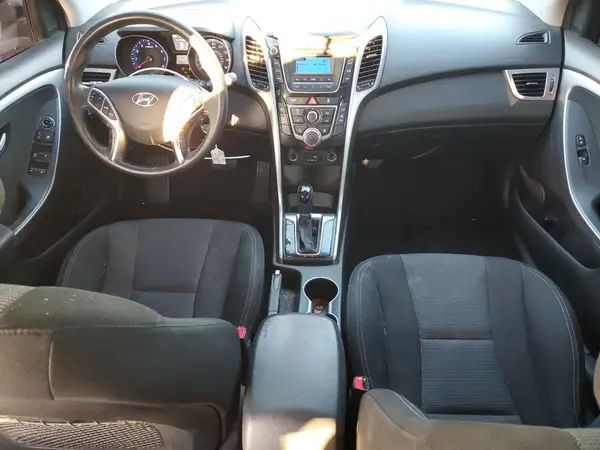 KMHD35LH3HU365554 2017 HYUNDAI ELANTRA - Image 8