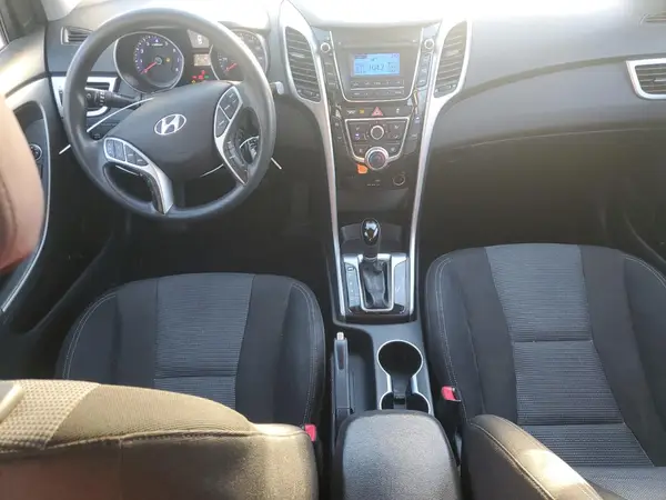 KMHD35LH3HU368941 2017 HYUNDAI ELANTRA - Image 8