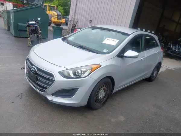 KMHD35LH3HU369376 2017 HYUNDAI ELANTRA - Image 2
