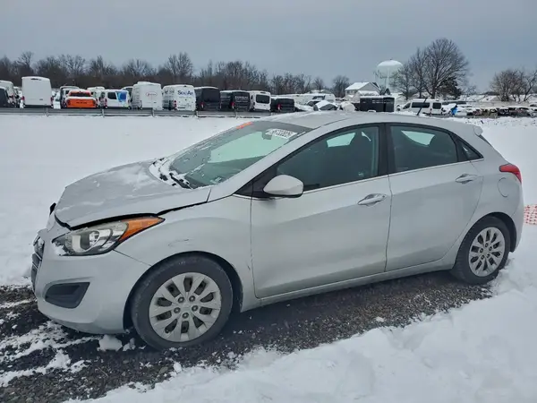 KMHD35LH3HU372634 2017 HYUNDAI ELANTRA - Image 1