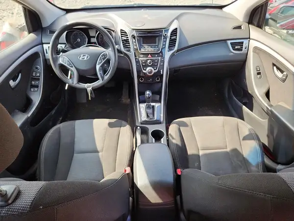 KMHD35LH3HU374495 2017 HYUNDAI ELANTRA - Image 8