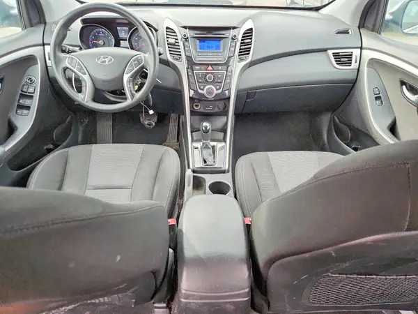 KMHD35LH3HU375081 2017 HYUNDAI ELANTRA - Image 8