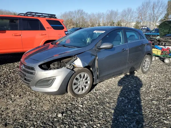 KMHD35LH3HU375730 2017 HYUNDAI ELANTRA - Image 1